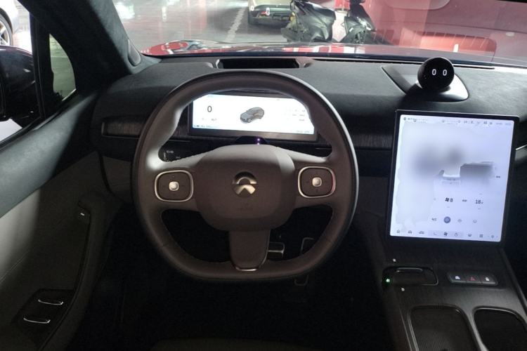 Used Nio ES7 2022 75 kWh Steering Wheel