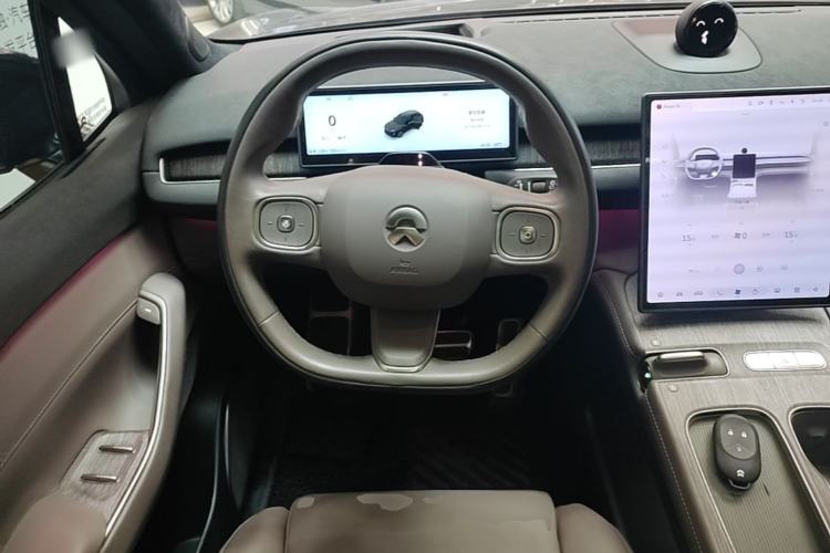 Used Nio ES7 2022 100kWh First Edition Steering Wheel