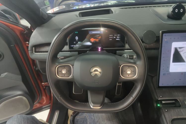 Used Nio ES7 2022 100kWh First Edition Steering Wheel