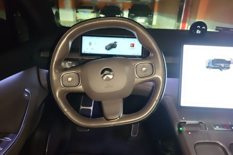 Used Nio ES7 2022 100kWh First Edition Steering Wheel