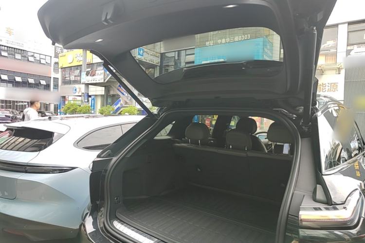 Used Nio ES7 2022 75 kWh Trunk