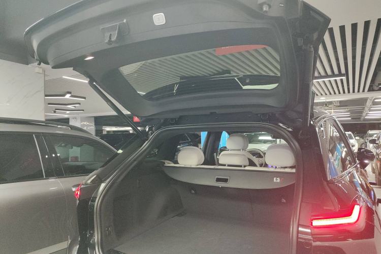 Used Nio ES7 2022 75 kWh Trunk