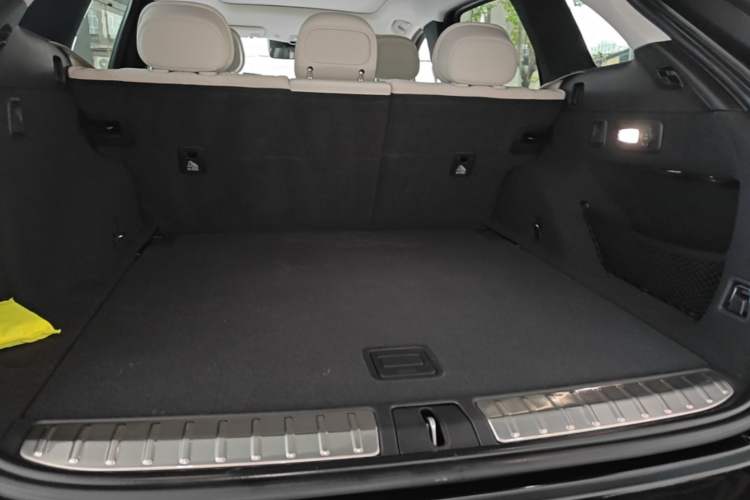 Used Nio ES7 2022 100kWh First Edition Trunk