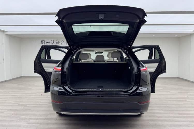 Used Nio ES7 2022 75 kWh Trunk