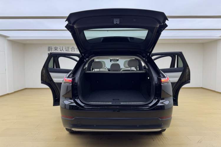 Used Nio ES7 2022 75 kWh Trunk