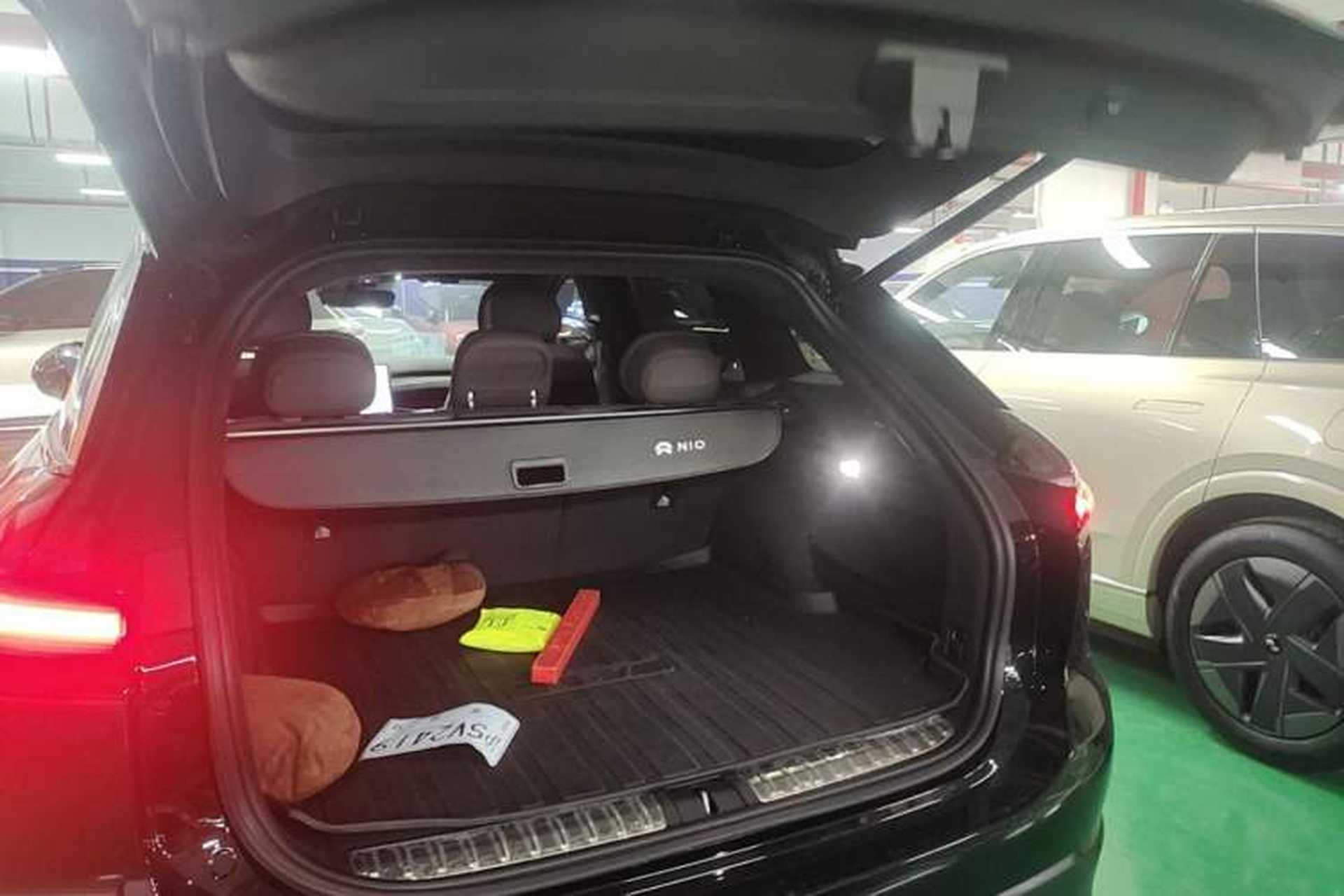 Used Nio ES7 2022 75 kWh Trunk