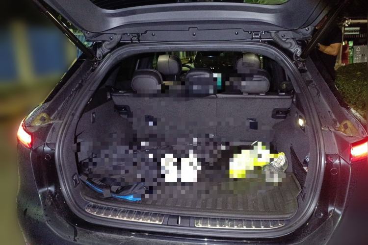Used Nio ES7 2022 100 kWh Trunk