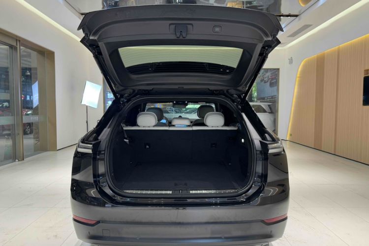 Used Nio ES7 2022 75 kWh Trunk