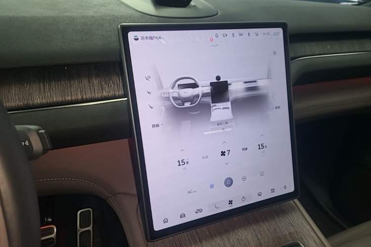 Used Nio ES7 2022 100 kWh Audio And AC Panel