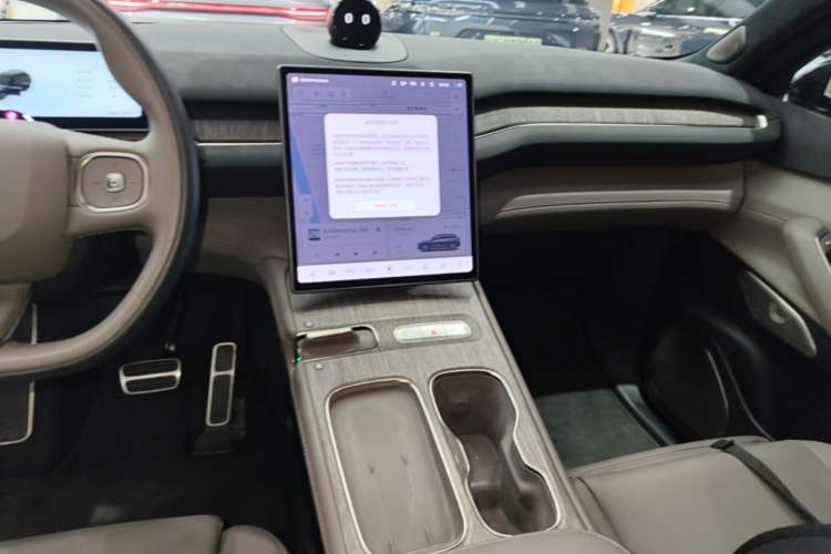 Used Nio ES7 2022 75 kWh Audio And AC Panel