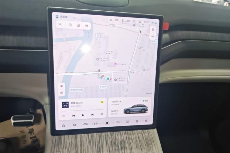 Used Nio ES7 2022 75 kWh Audio And AC Panel