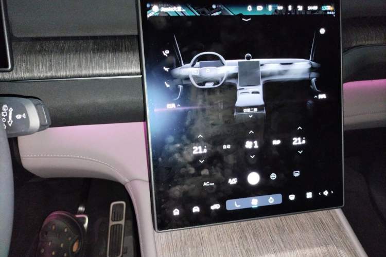 Used Nio ES7 2022 75 kWh Audio And AC Panel