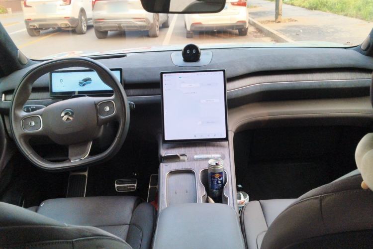 Used Nio ES7 2022 100kWh First Edition Center Console
