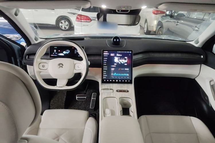 Used Nio ES7 2022 100kWh First Edition Center Console