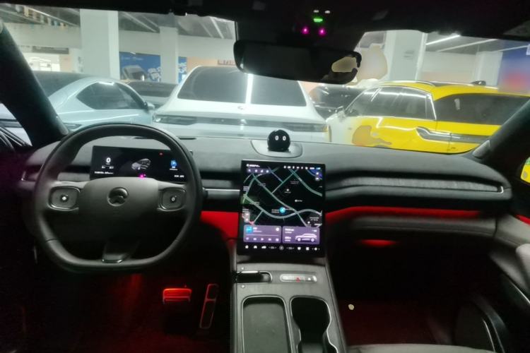 Used Nio ES7 2022 75 kWh Center Console