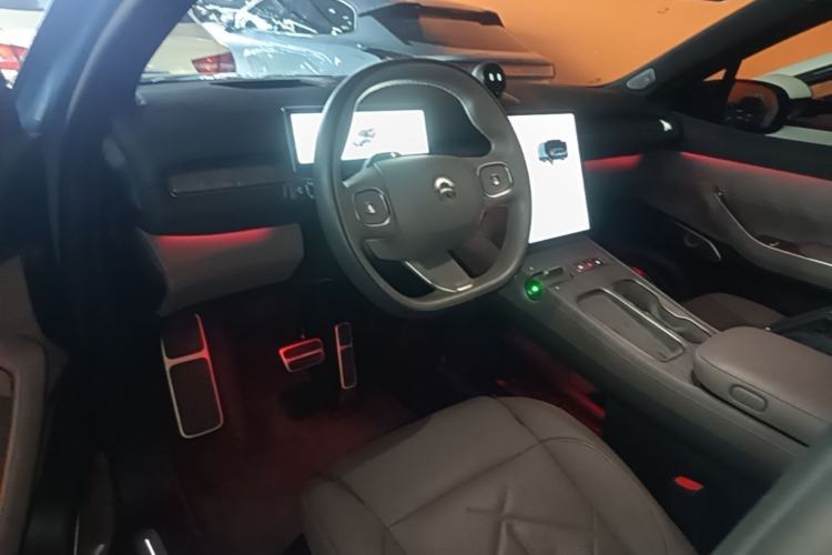 Used Nio ES7 2022 100 kWh Center Console