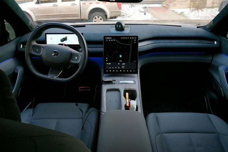 Used Nio ES7 2022 75 kWh Center Console