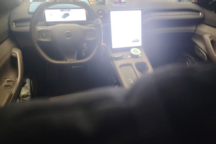 Used Nio ES7 2022 75 kWh Center Console