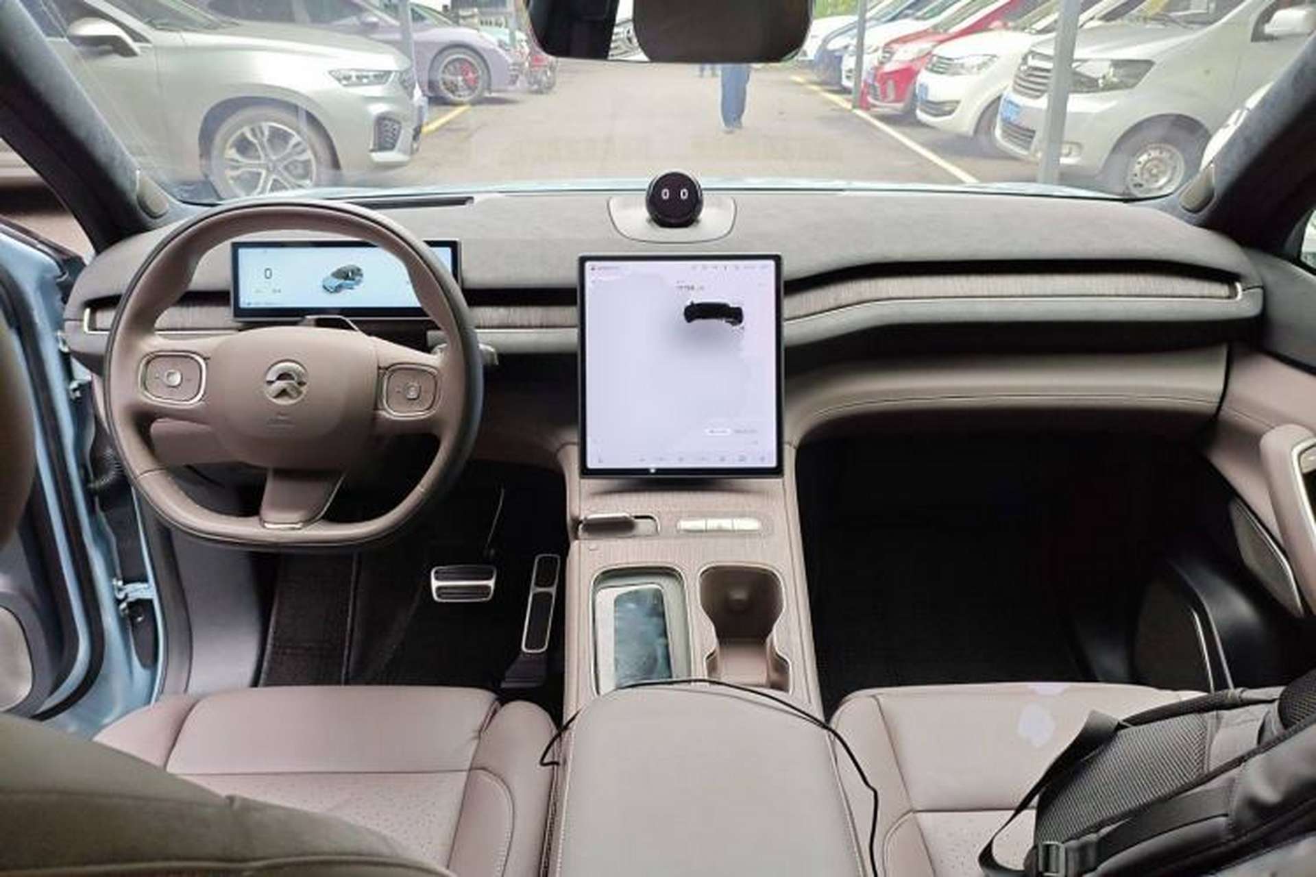 Used Nio ES7 2022 100kWh First Edition Center Console