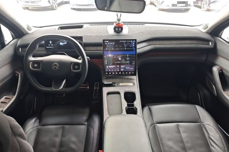 Used Nio ES7 2022 75 kWh Center Console
