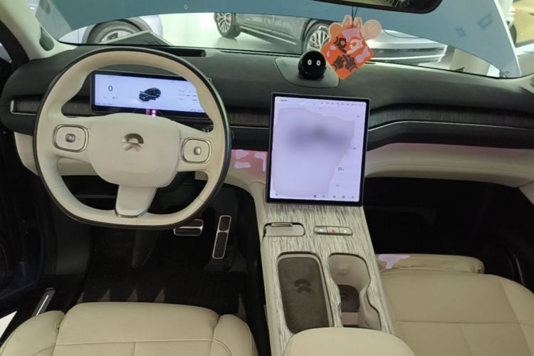 Used Nio ES7 2022 100kWh First Edition Center Console