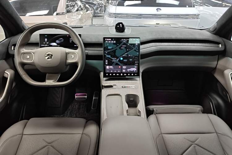 Used Nio ES7 2022 100kWh First Edition Center Console