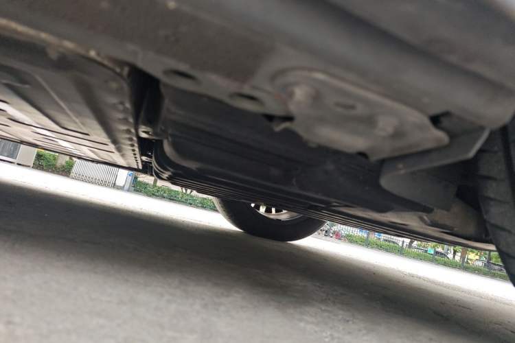 Used Nio ES7 2022 75 kWh Chassis Rear Left