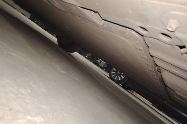Used Nio ES7 2022 75 kWh Chassis Rear Left