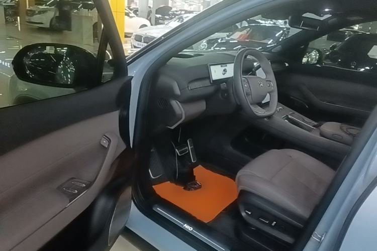 Used Nio ES7 2022 75 kWh Driver Seat