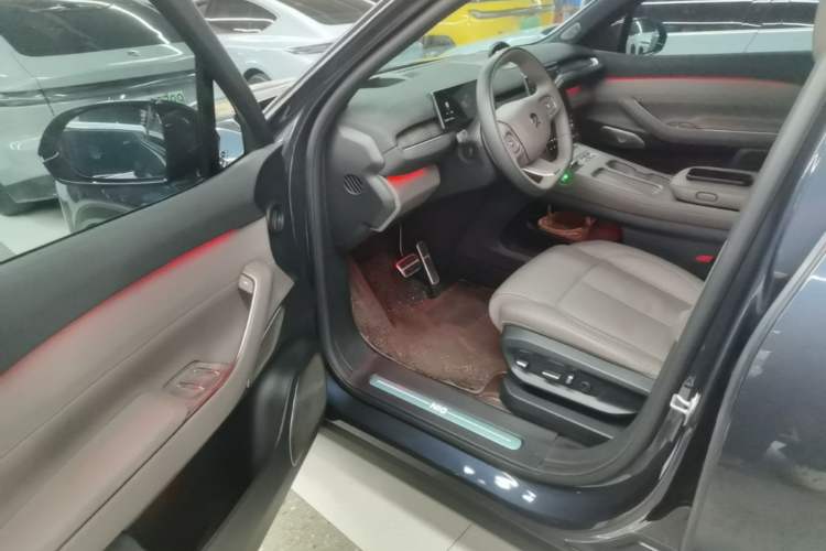 Used Nio ES7 2022 75 kWh Driver Seat