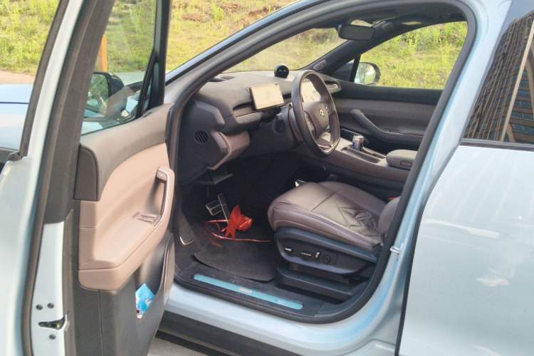 Used Nio ES7 2022 100kWh First Edition Driver Seat