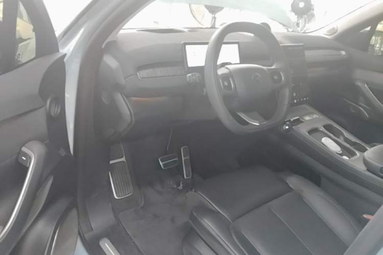 Used Nio ES7 2022 75 kWh Driver Seat