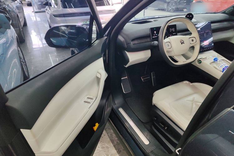 Used Nio ES7 2022 100kWh First Edition Driver Seat