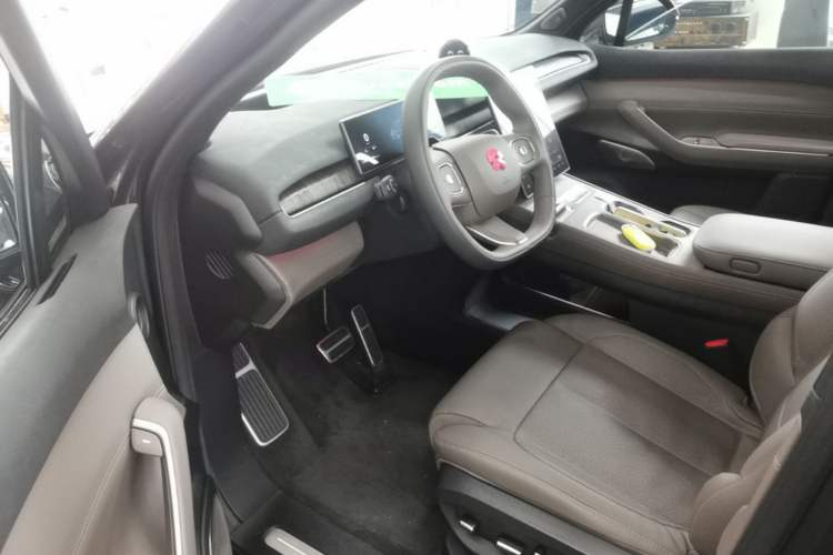 Used Nio ES7 2022 75 kWh Driver Seat
