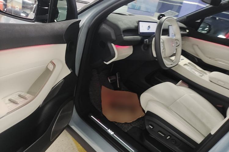 Used Nio ES7 2022 75 kWh Driver Seat