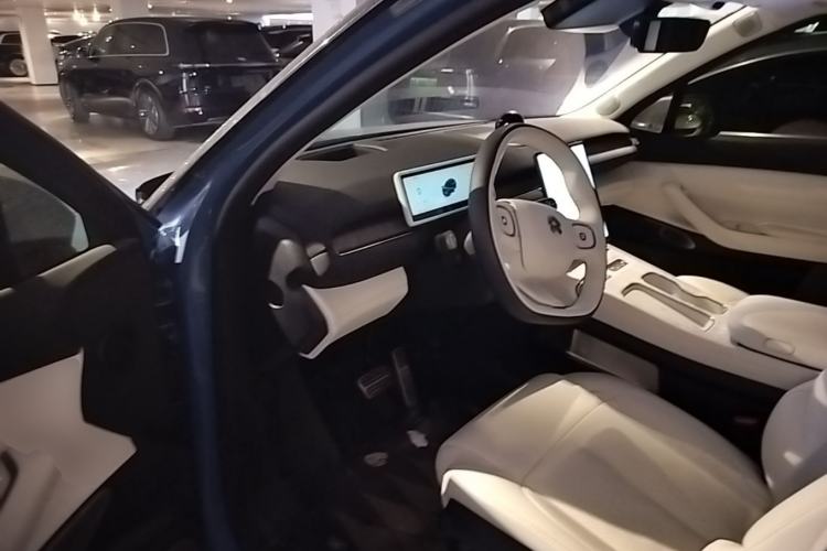 Used Nio ES7 2022 75 kWh Driver Seat