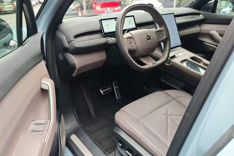 Used Nio ES7 2022 100kWh First Edition Driver Seat