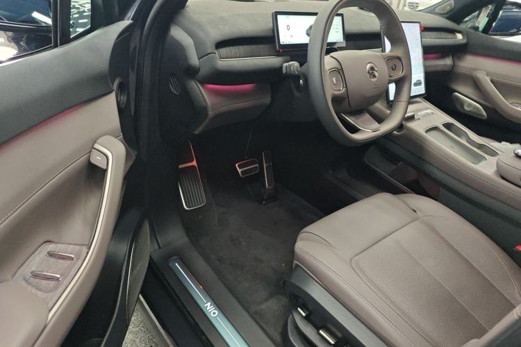 Used Nio ES7 2022 75 kWh Driver Seat