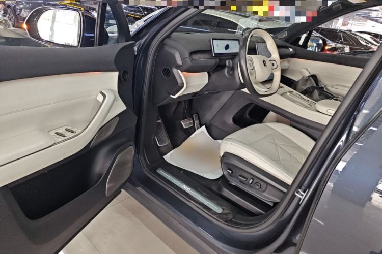Used Nio ES7 2022 100kWh First Edition Driver Seat