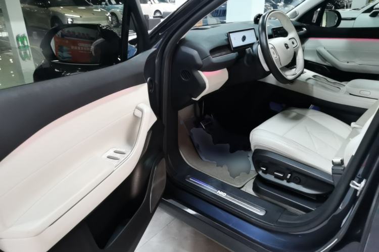 Used Nio ES7 2022 100 kWh Driver Seat