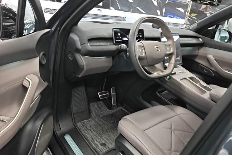 Used Nio ES7 2022 100kWh First Edition Driver Seat