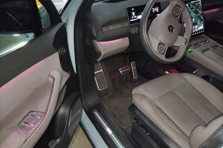 Used Nio ES7 2022 75 kWh Driver Seat