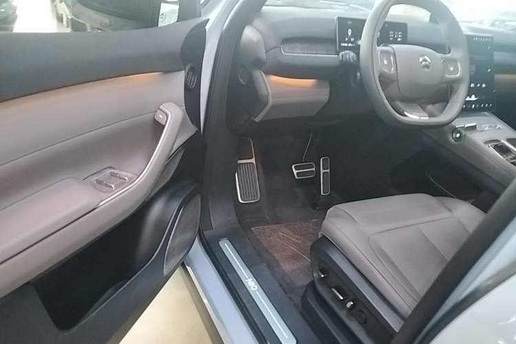 Used Nio ES7 2022 75 kWh Driver Seat