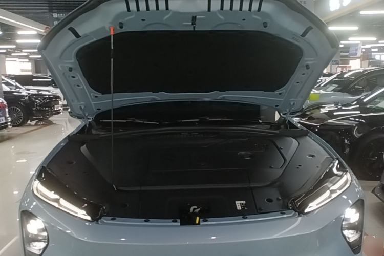 Used Nio ES7 2022 75 kWh Engine Bay