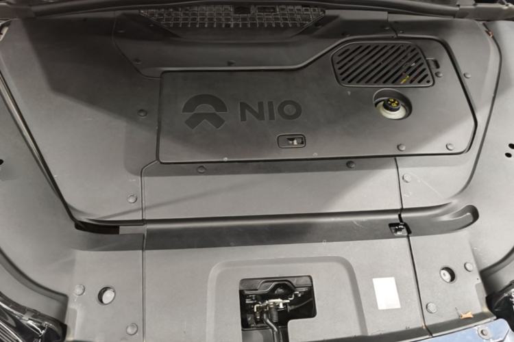 Used Nio ES7 2022 75 kWh Engine Bay