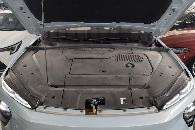 Used Nio ES7 2022 100kWh First Edition Engine Bay