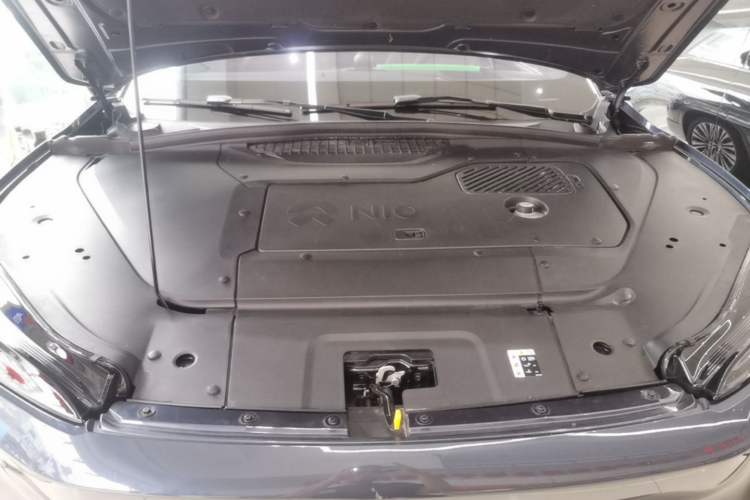 Used Nio ES7 2022 75 kWh Engine Bay