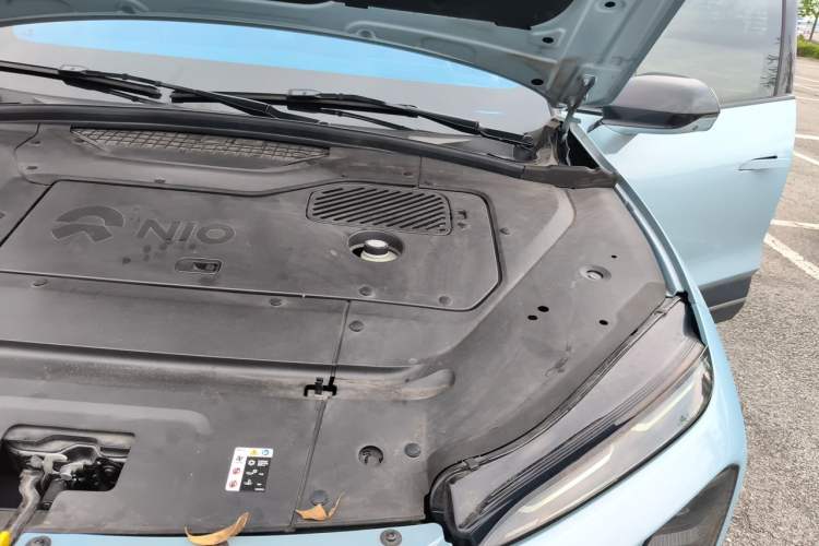 Used Nio ES7 2022 75 kWh Engine Bay Left