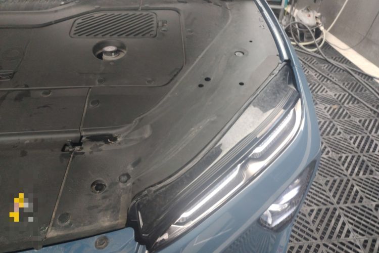 Used Nio ES7 2022 75 kWh Engine Bay Left
