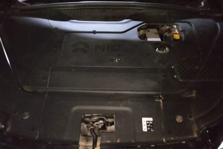 Used Nio ES7 2022 75 kWh Engine Bay